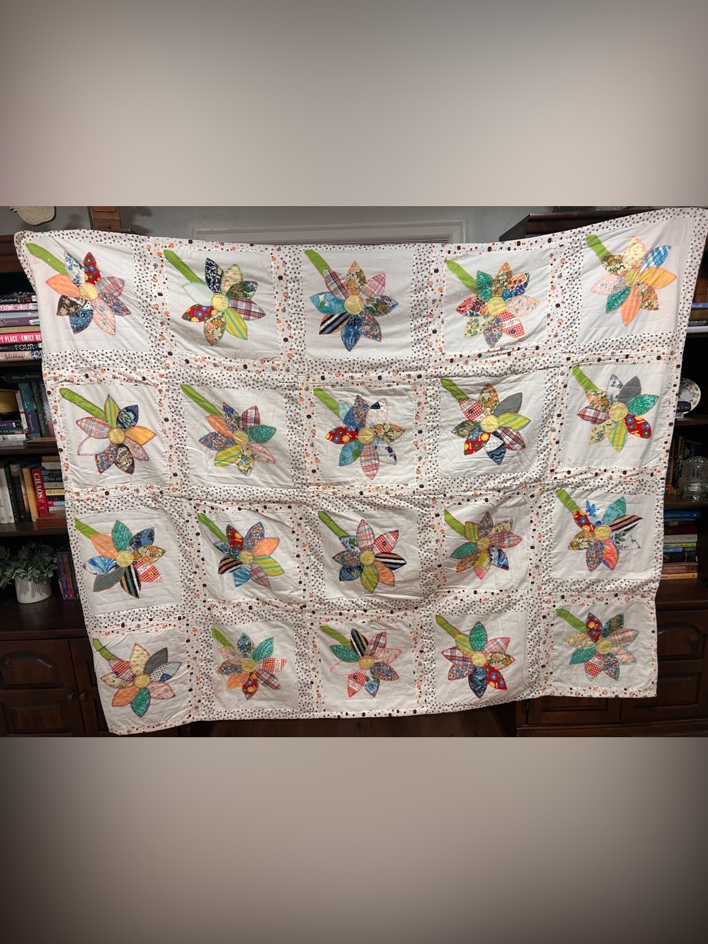 Vintage Handmade Floral Patchwork Quilt